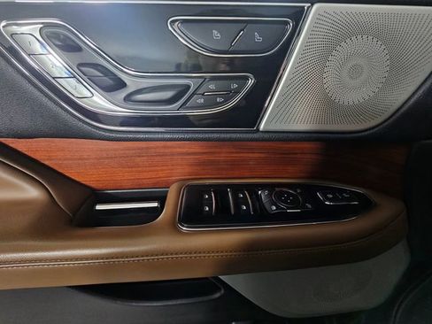 Used 2024 Lincoln Navigator Reserve w/ Equipment Group 201A image 26