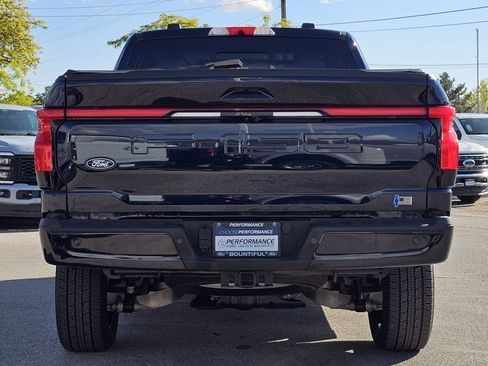 Used 2024 Ford F150 Lightning Platinum image 19