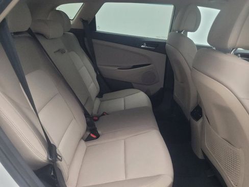 Used 2018 Hyundai Tucson Value w/ Cargo Package AWD/4WD image 19