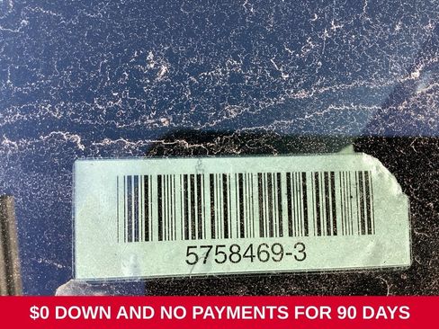 Used 2025 Chrysler Pacifica Select FWD image 12