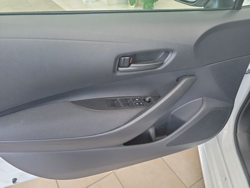 Used 2026 Toyota Corolla LE FWD image 19