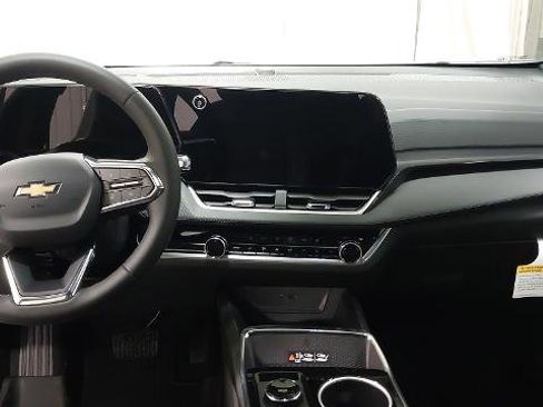 New 2026 Chevrolet Equinox LT w/ Convenience Package II image 26