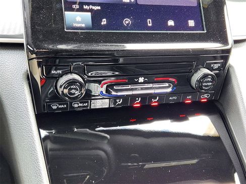 New 2025 Jeep Grand Cherokee Laredo w/ MOPAR Finishing Package image 14