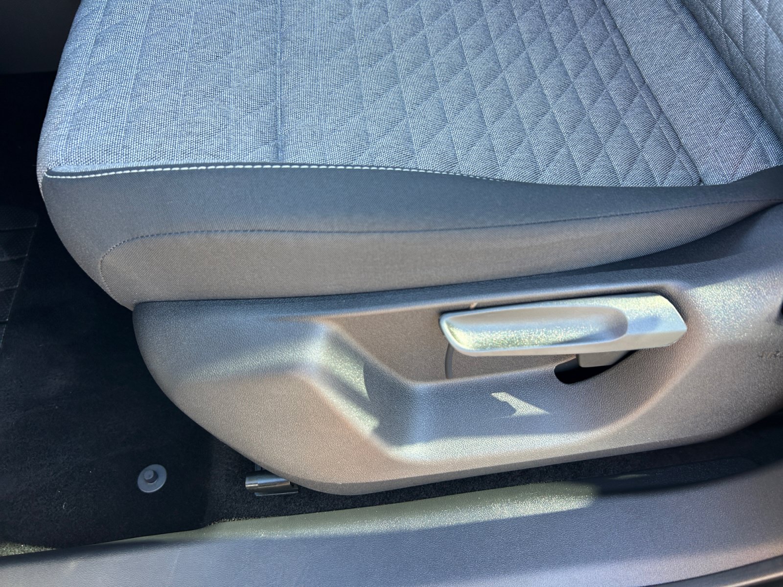 Certified 2026 Volkswagen Tiguan S FWD image 14