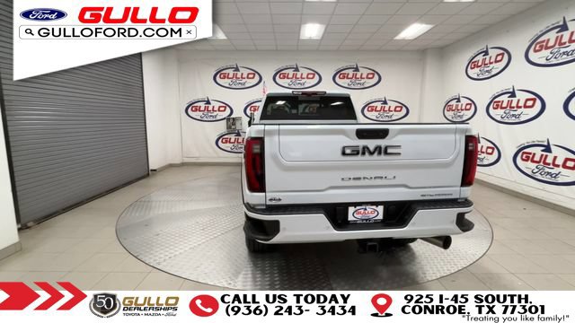 Used 2026 GMC Sierra 3500 Denali Ultimate AWD/4WD image 3