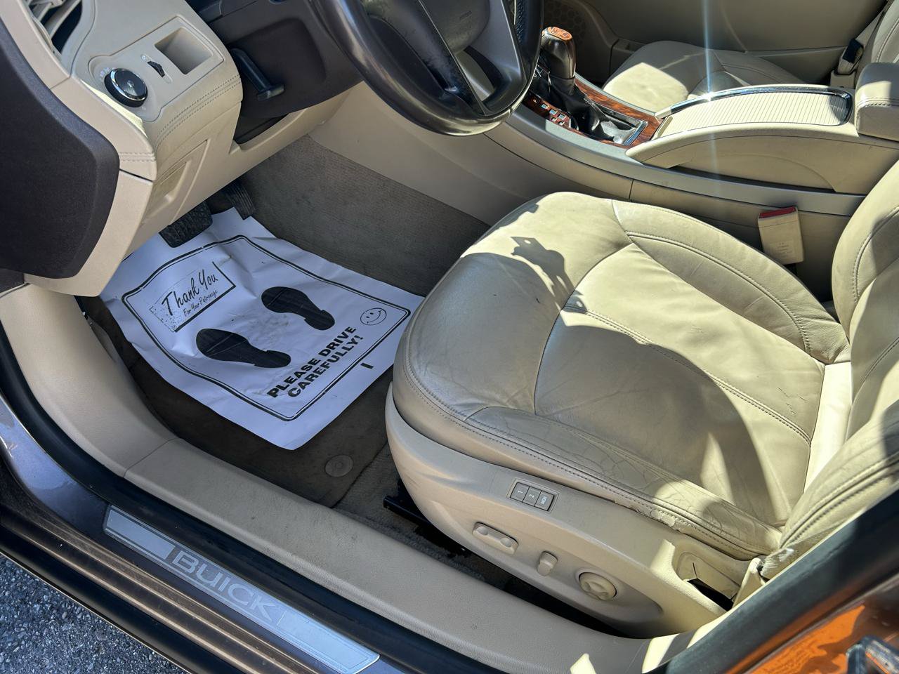 Used 2012 Buick LaCrosse Premium FWD image 10