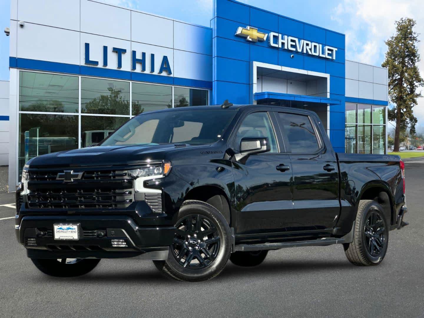 Used 2025 Chevrolet Silverado 1500 RST w/ Dark Appearance Package AWD/4WD image 1