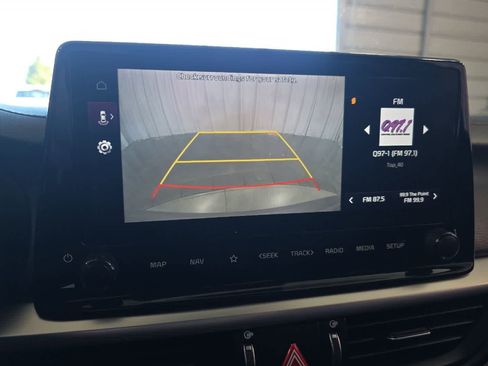 Used 2023 Kia Forte GT image 21