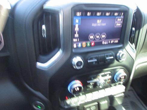 Used 2022 GMC Sierra 2500 Denali image 29