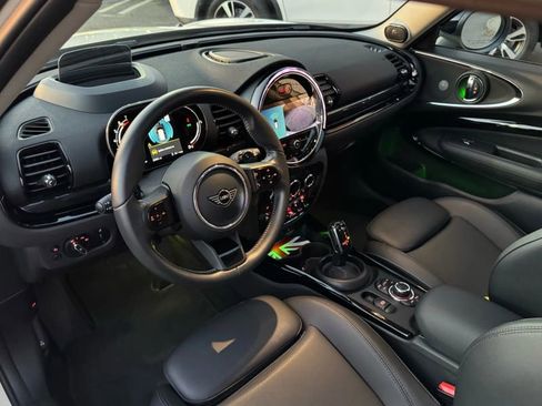 Used 2023 MINI Cooper Clubman S w/ Driver Assistance Package image 9