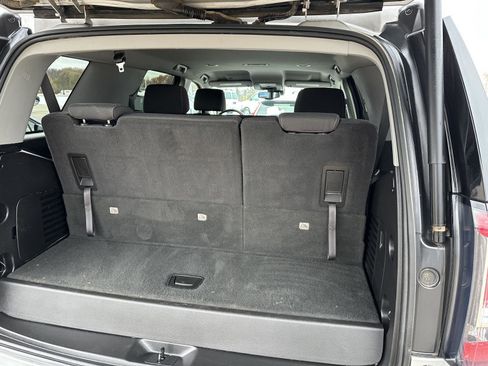 Used 2020 GMC Yukon SLE w/ SLE Value Package image 8