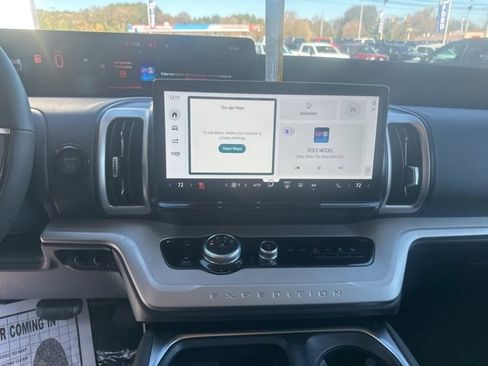 New 2025 Ford Expedition Max Active image 22