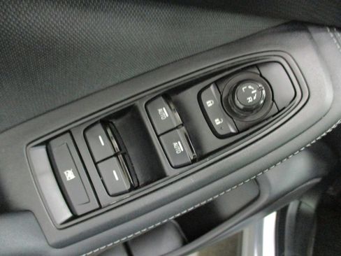 Used 2022 Subaru Forester Premium image 17