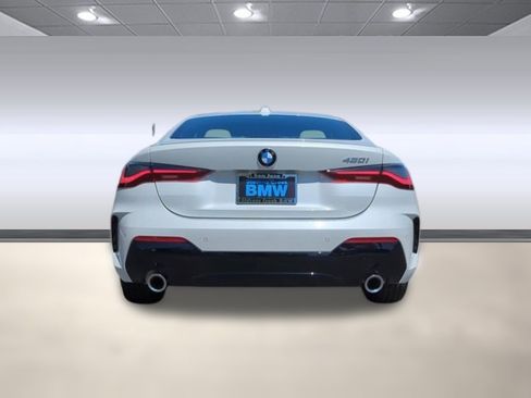 Used 2025 BMW 430i Coupe w/ M Sport Package RWD image 10
