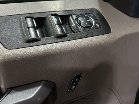 Used 2019 Ford F150 XLT w/ Trailer Tow Package AWD/4WD image 16