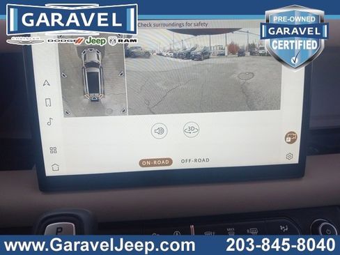 Used 2024 Land Rover Defender 130 S image 44