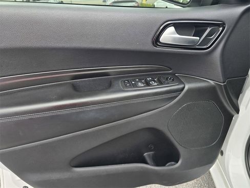 Used 2021 Dodge Durango SXT image 22
