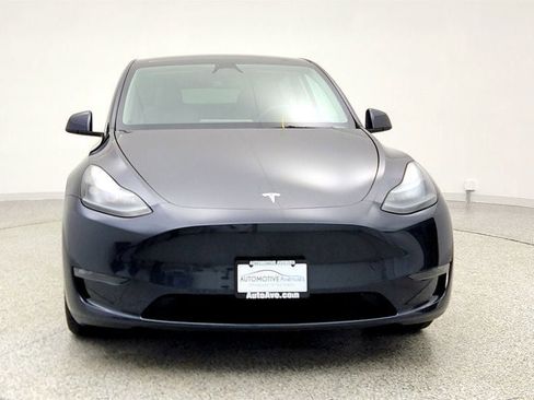 Used 2025 Tesla Model Y Long Range image 2
