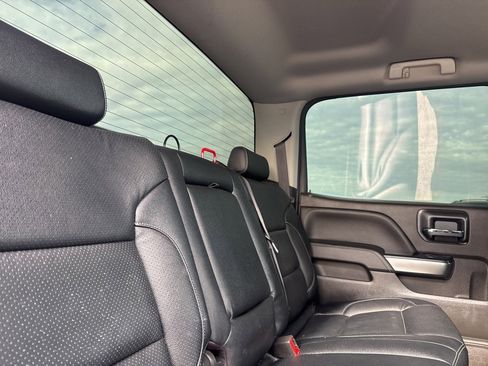 Used 2018 Chevrolet Silverado 1500 LT w/ LT Eassist Package image 18