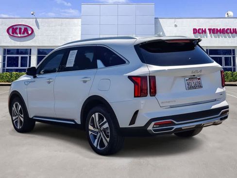 Used 2023 Kia Sorento EX AWD/4WD image 6