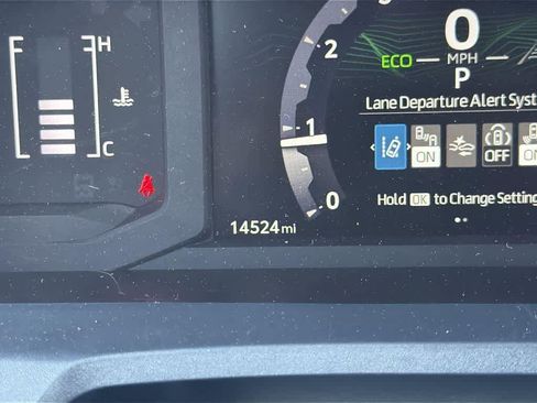 Used 2025 Toyota 4Runner SR5 image 15