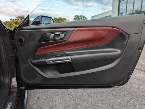 Used 2024 Ford Mustang GT Premium w/ GT Performance Package image 30