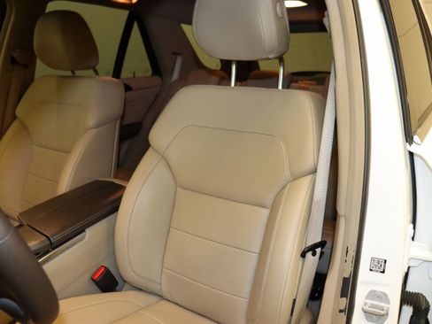 Used 2015 Mercedes-Benz ML 250 BlueTEC 4MATIC image 10