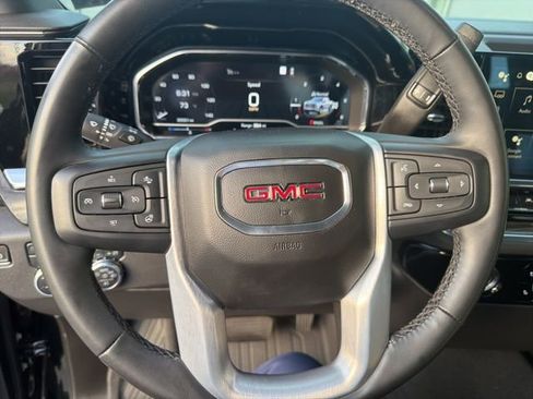 Used 2023 GMC Sierra 1500 Elevation image 5