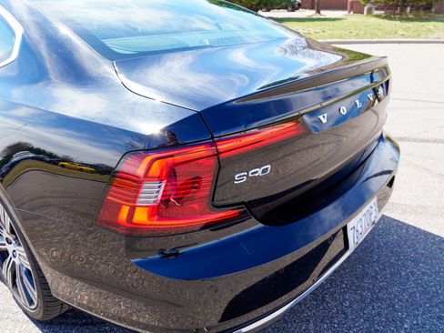 Used 2023 Volvo S90 B6 Ultimate w/ Protection Package Premier AWD/4WD image 30
