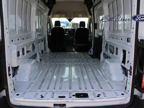 Used 2023 Ford Transit 250 148 High Roof AWD image 10