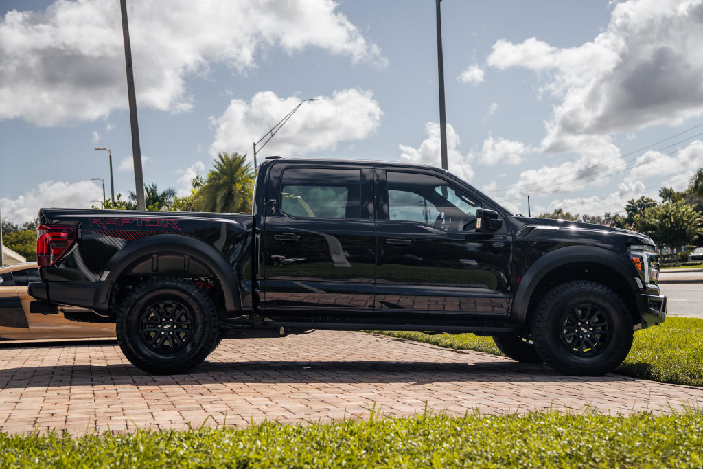 Used 2026 Ford F150 Raptor AWD/4WD image 6