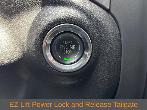 Used 2026 Chevrolet Silverado 1500 Custom w/ LPO, Dark Essentials Package AWD/4WD image 13
