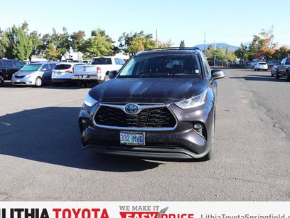 Used 2021 Toyota Highlander Limited