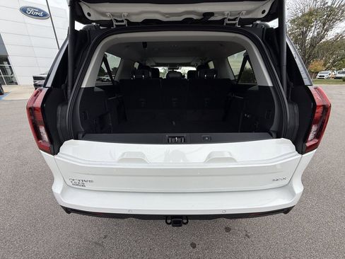 New 2025 Ford Expedition Max Active image 18