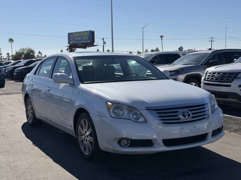 Used 2009 Toyota Avalon Limited image 16