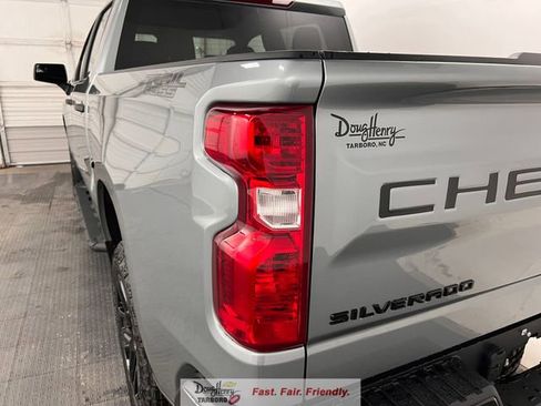 New 2026 Chevrolet Silverado 1500 Custom Trail Boss w/ Dark Appearance Package AWD/4WD image 12