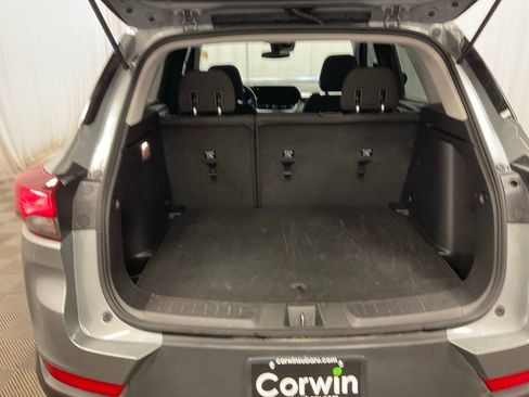 Used 2025 Chevrolet TrailBlazer LT image 7