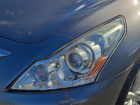 Used 2012 INFINITI G37 x w/ Premium Pkg image 9