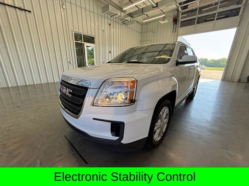 Used 2017 GMC Terrain SLE FWD image 7