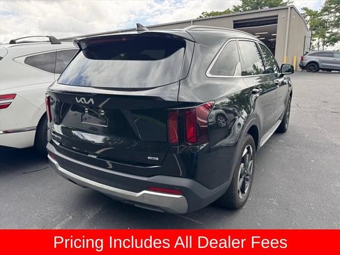 Used 2025 Kia Sorento EX FWD image 5