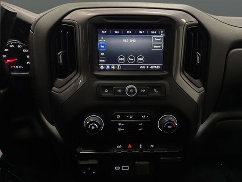 Used 2023 Chevrolet Silverado 2500 Custom w/ Custom Value Package image 7