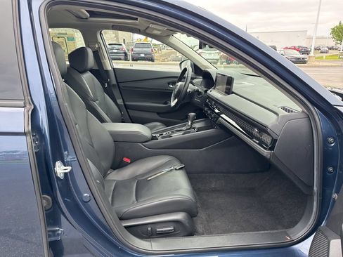Used 2023 Honda Accord Touring image 39
