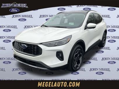 New 2026 Ford Escape Platinum w/ Premium Technology Package