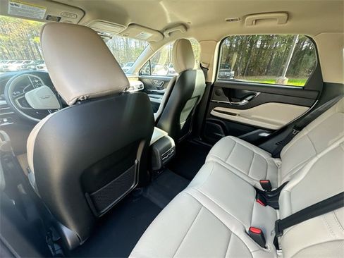 New 2026 Lincoln Corsair Reserve image 24