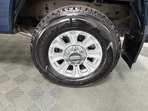 Used 2020 Ford F250 XL w/ STX Appearance Package image 11