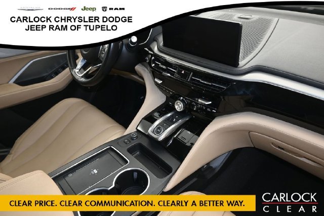 Used 2025 Acura MDX FWD image 43