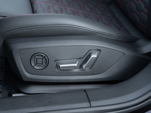 New 2026 Audi RS 6 performance image 27