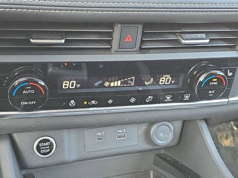 Certified 2023 Nissan Rogue SV w/ SV Premium B Package image 23