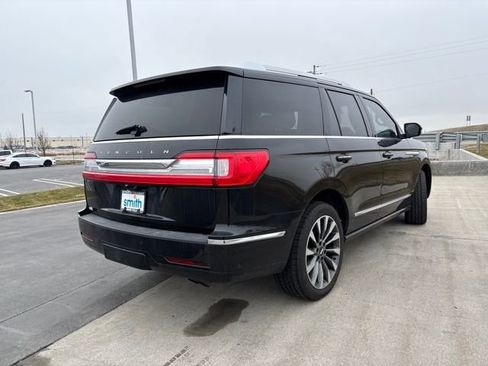 Used 2020 Lincoln Navigator Reserve image 3