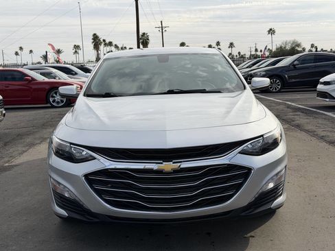 Used 2019 Chevrolet Malibu LT image 16